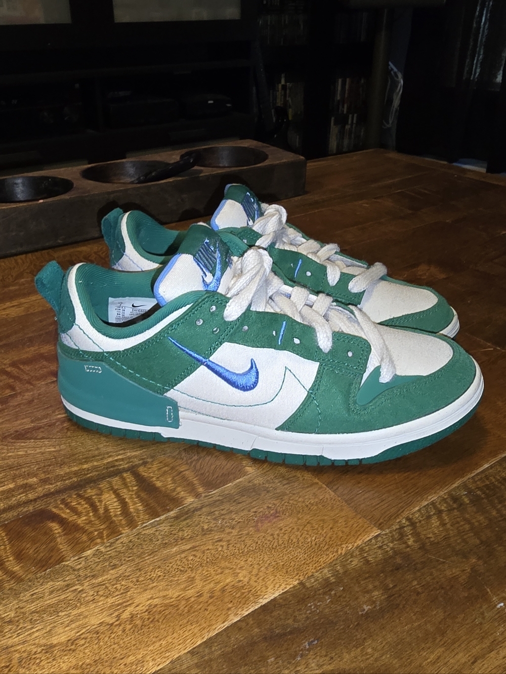 Nike Women's Dunk Low Disrupt 2 in the 'Malachite" Sz 7